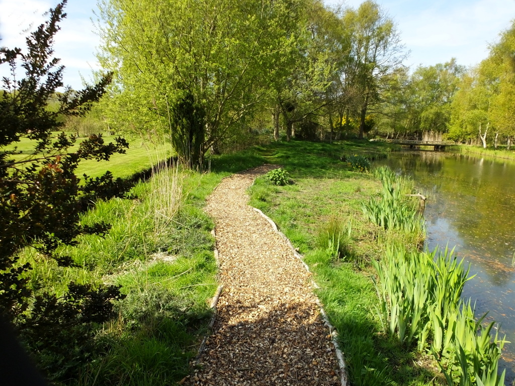 The Chippings Path