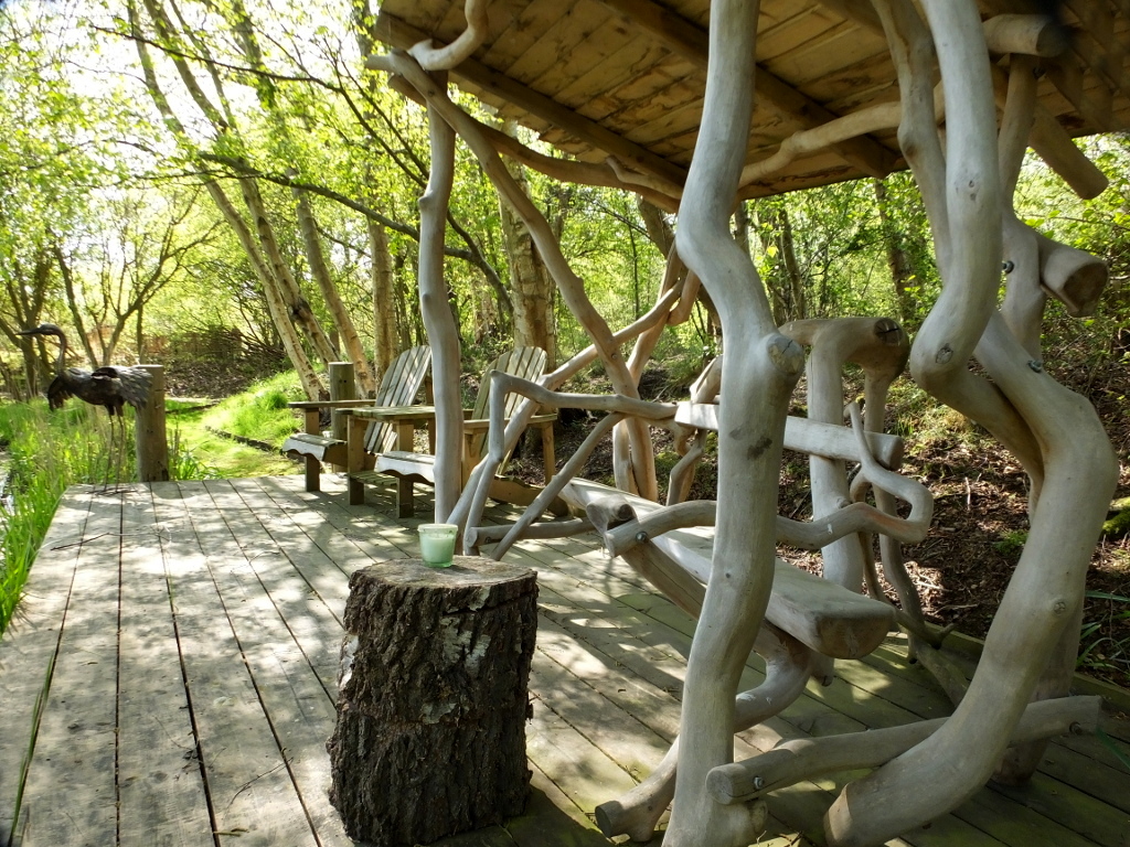 The Ruston Bench Deck