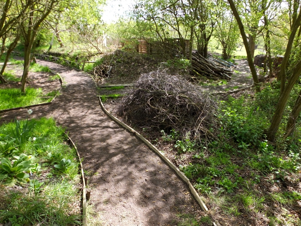 Return To The Ruston Bench Junction