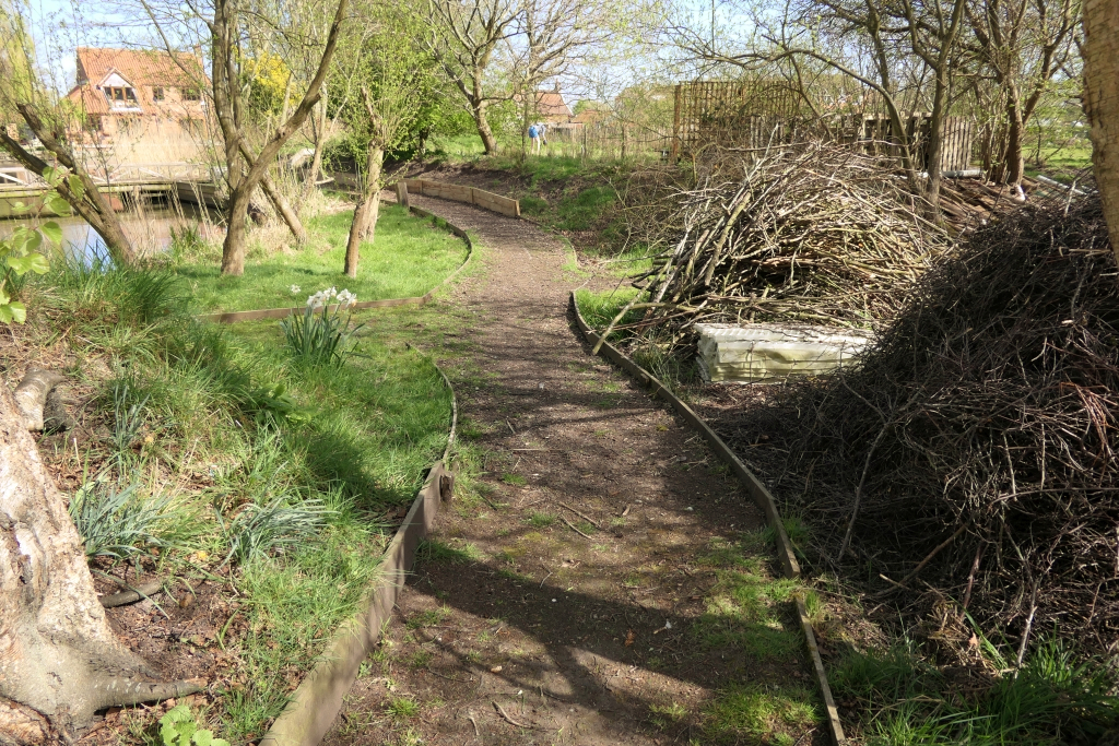 Return To The Ruston Bench Junction